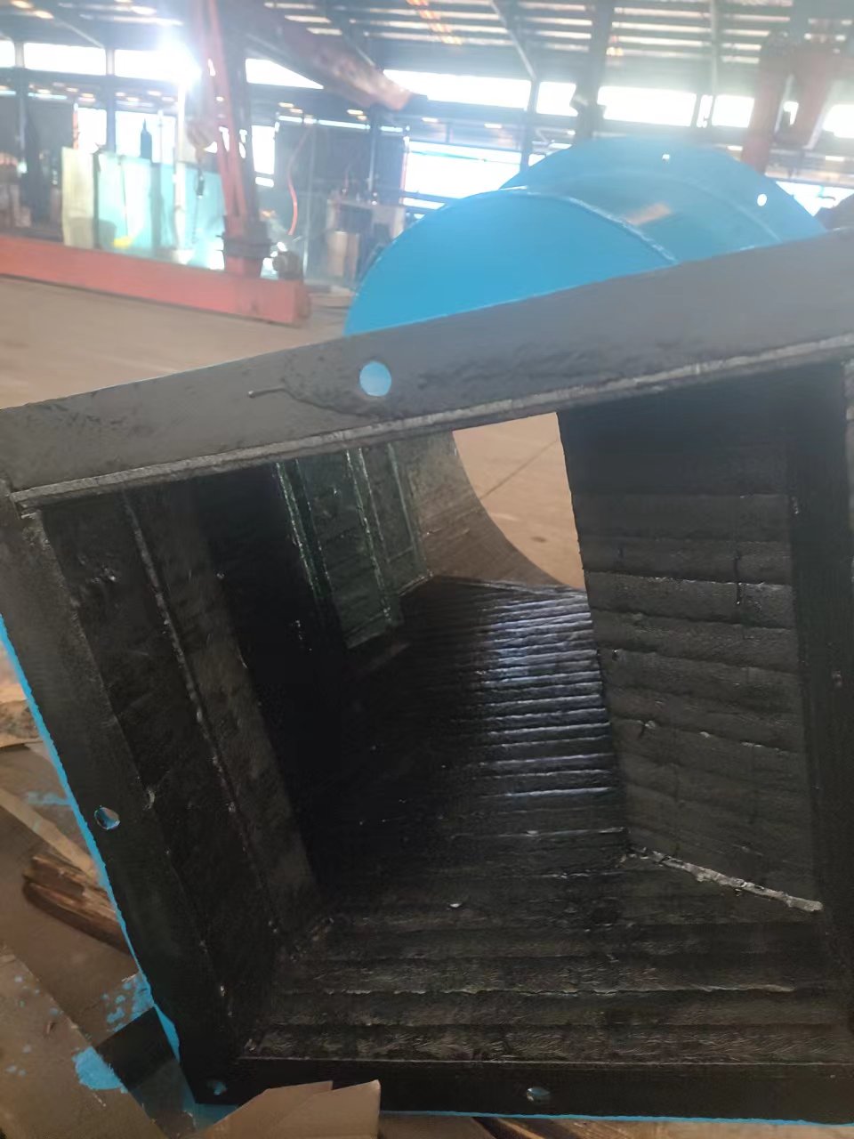 湖南耐磨方变圆堆焊耐磨板
